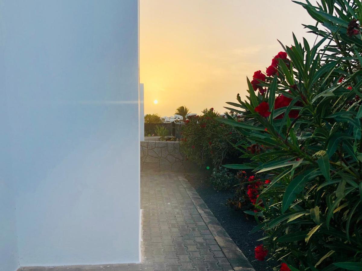 Villa Neptuno With Private Pool, Sea View, Sat-Tv & Free Wifi Playa Blanca  Luaran gambar